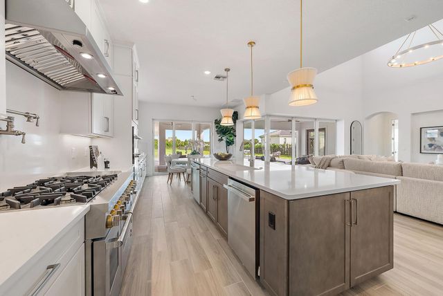 20037 SE Bridgewater Drive, Jupiter, FL 33458