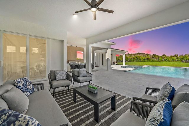 20037 SE Bridgewater Drive, Jupiter, FL 33458