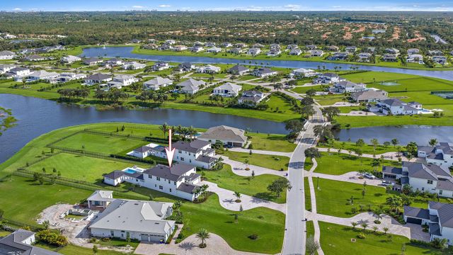 20037 SE Bridgewater Drive, Jupiter, FL 33458