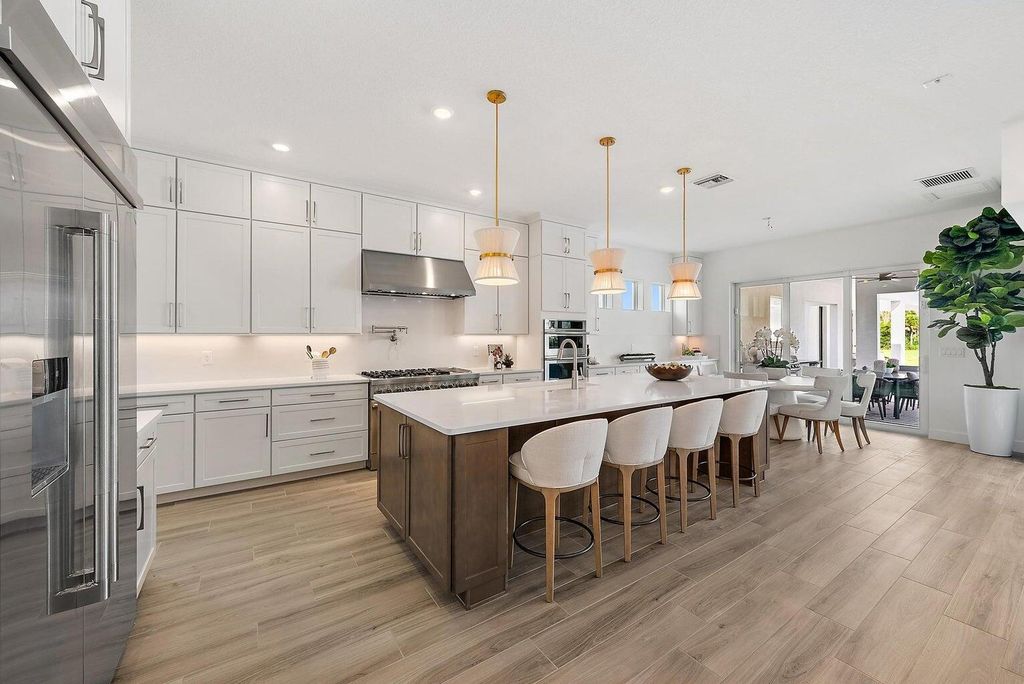 20037 SE Bridgewater Drive, Jupiter, FL 33458