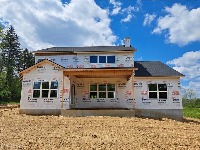 8156 Lake O Springs Avenue NW, North Canton, OH 44720