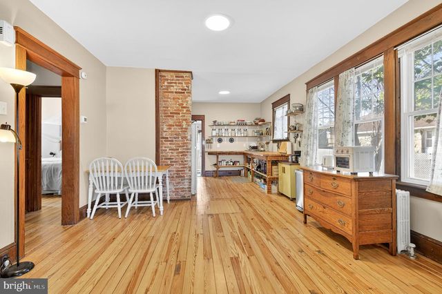 406 BRIMMER AVE, New Holland, PA 17557