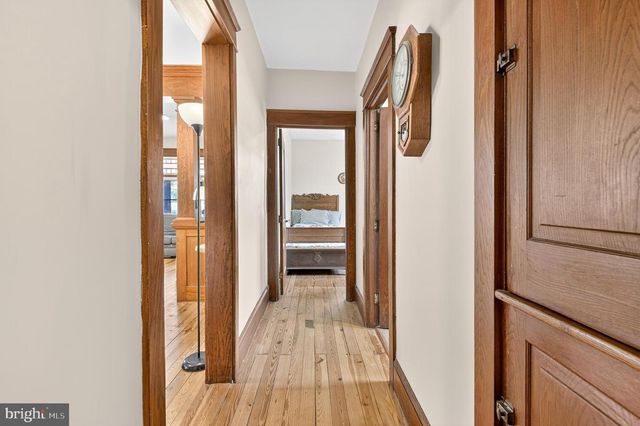 406 BRIMMER AVE, New Holland, PA 17557