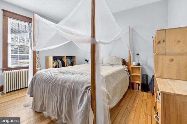 406 BRIMMER AVE, New Holland, PA 17557