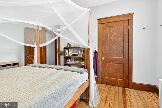 406 BRIMMER AVE, New Holland, PA 17557