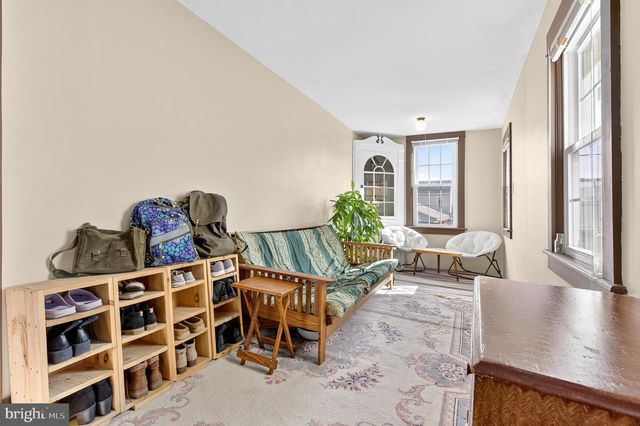 406 BRIMMER AVE, New Holland, PA 17557