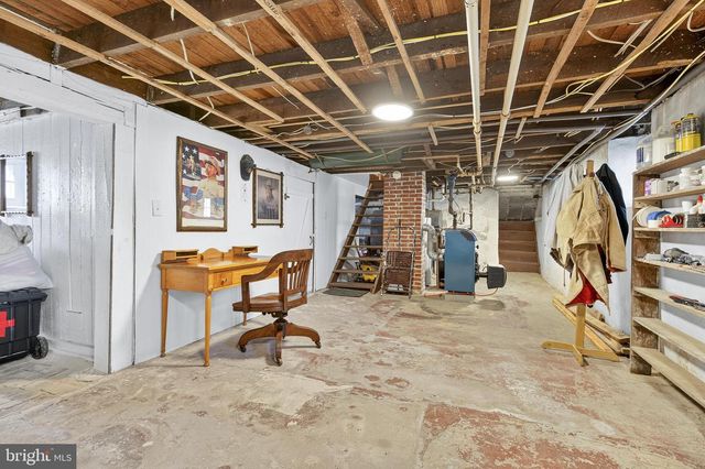 406 BRIMMER AVE, New Holland, PA 17557