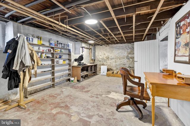 406 BRIMMER AVE, New Holland, PA 17557