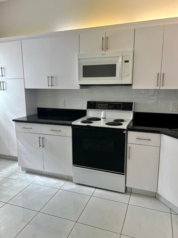 5275 Europa Drive I, Boynton Beach, FL 33437