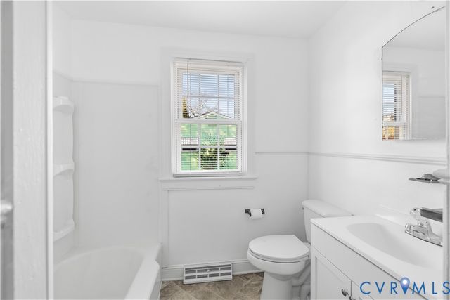 200 Mohawk Ave, Hopewell, VA 23860