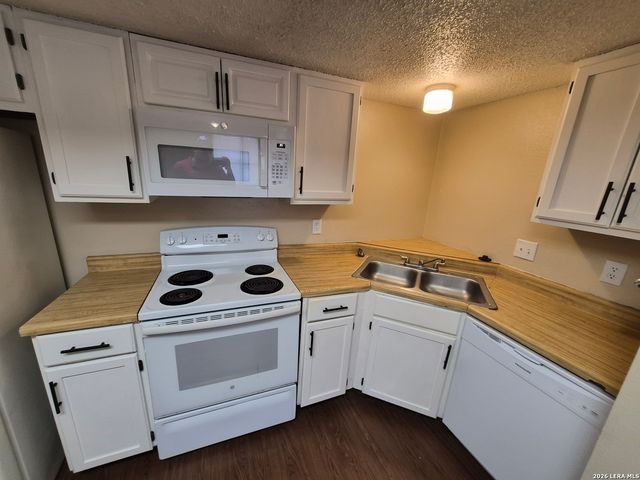 6314 Cambridge Dr Apt 1, San Antonio, TX 78218