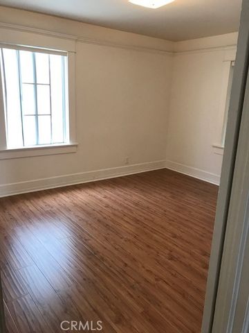 1624 S Gramercy, Los Angeles, CA 90019