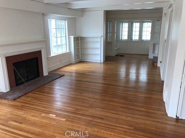 1624 S Gramercy, Los Angeles, CA 90019