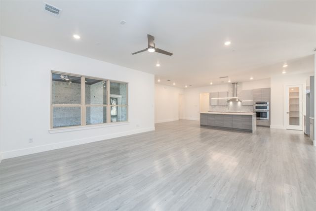 7611 Awadi Court, Arlington, TX 76001