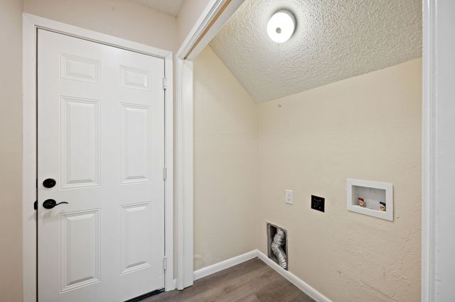 2671 Via Del Mar, Carrollton, TX 75006