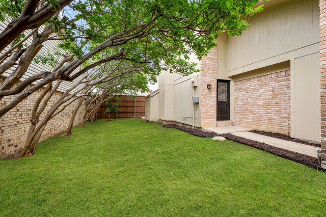 2671 Via Del Mar, Carrollton, TX 75006