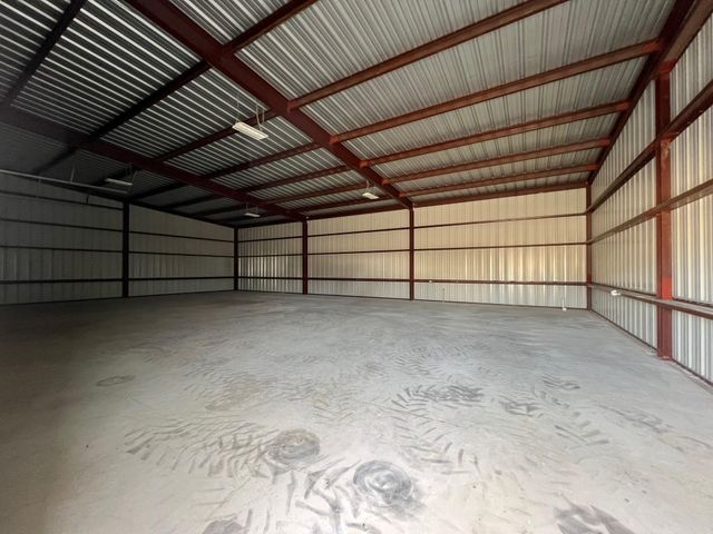 11324 N US 281, Round Mountain, TX 78663