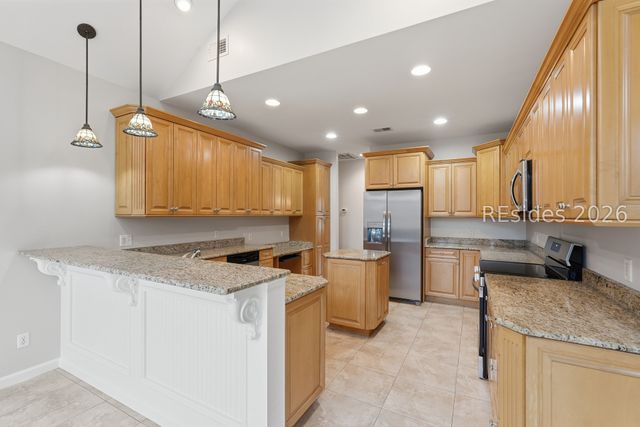 11 Sedge Fern Dr, Hilton Head Island, SC 29926