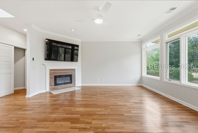 11 Sedge Fern Dr, Hilton Head Island, SC 29926