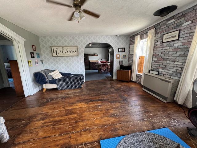 29 VT Route 14 South, Randolph, VT 05041