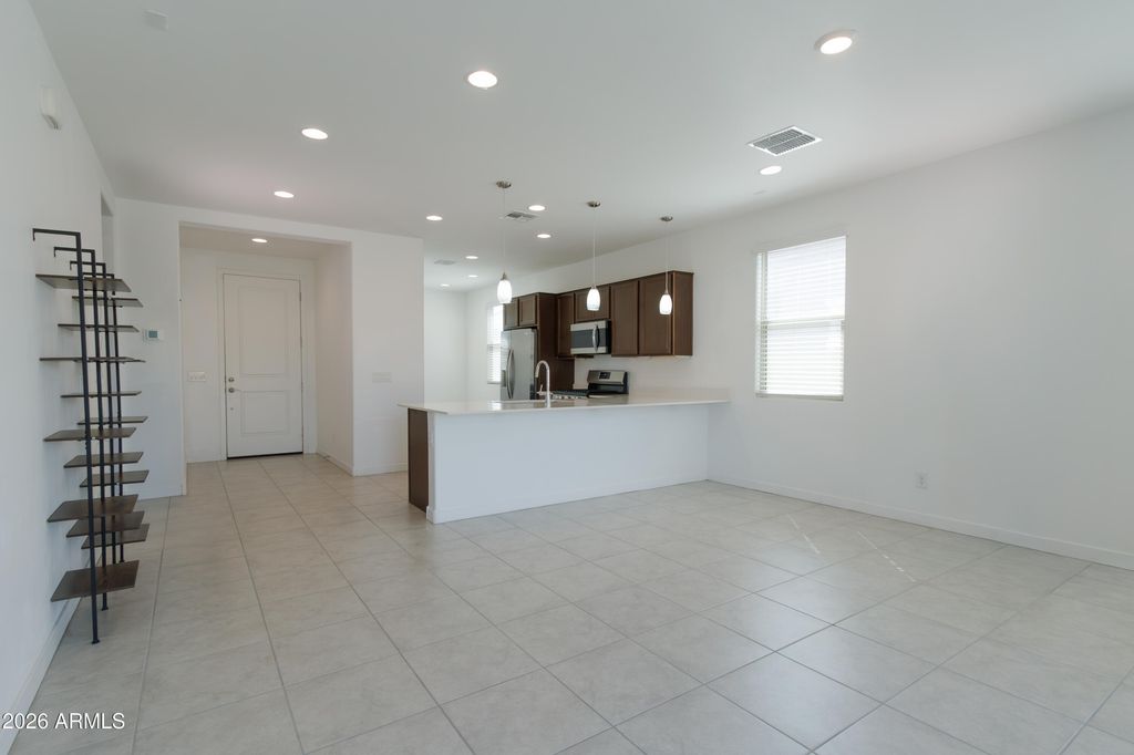 4216 S 94TH Lane, Tolleson, AZ 85353 — photo 5