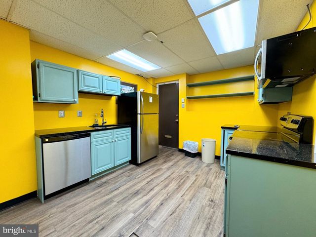 2942-44 E ST, Philadelphia, PA 19134