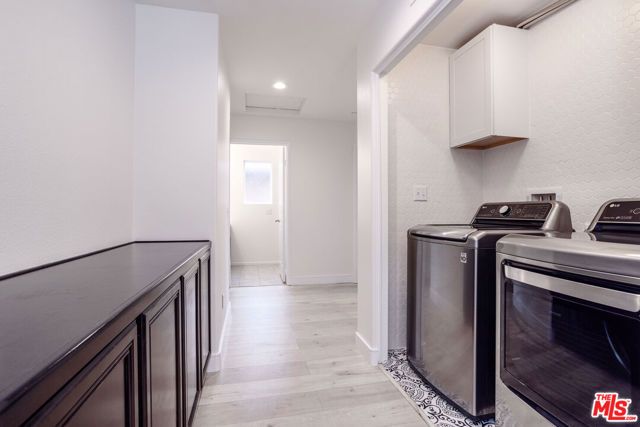 9722 Pine Orchard Street, Pacoima (los Angeles), CA 91331