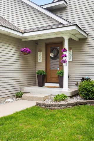 1802 Cedar Tree Drive, Jenison, MI 49428