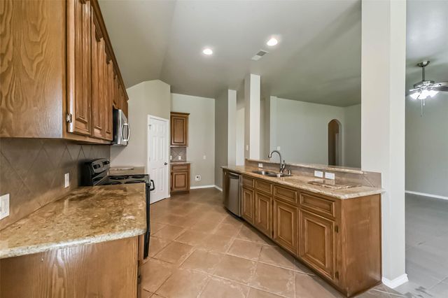 15838 Mossy Shores Court, Houston, TX 77044