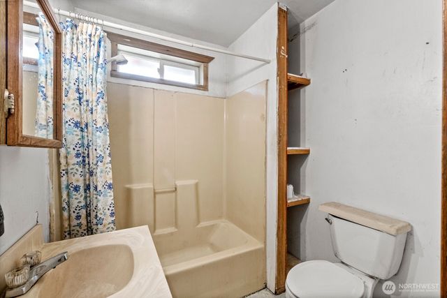 917 Byham Road, Winlock, WA 98596