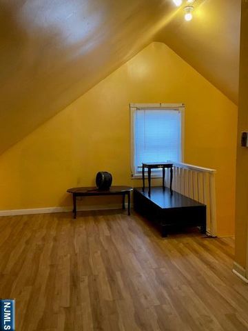 108 16th Street 3, East Orange, NJ 07018