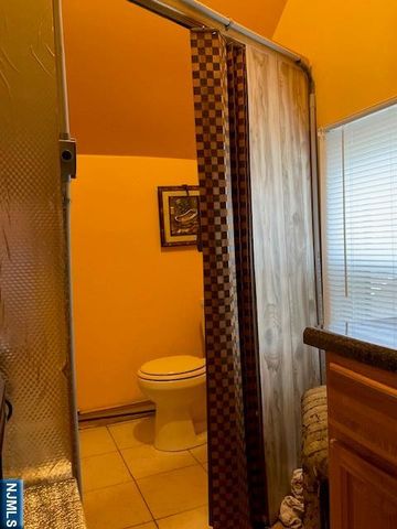 108 16th Street 3, East Orange, NJ 07018