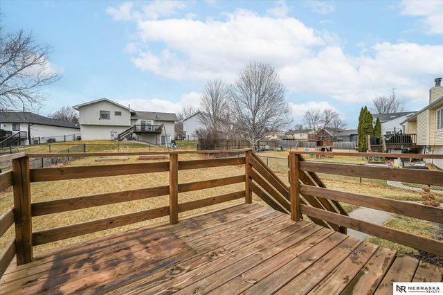 2918 N 153 Avenue, Omaha, NE 68116