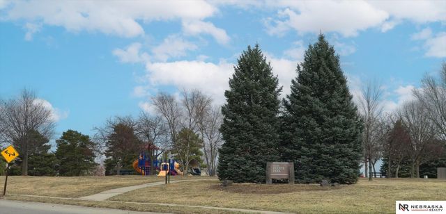 2918 N 153 Avenue, Omaha, NE 68116