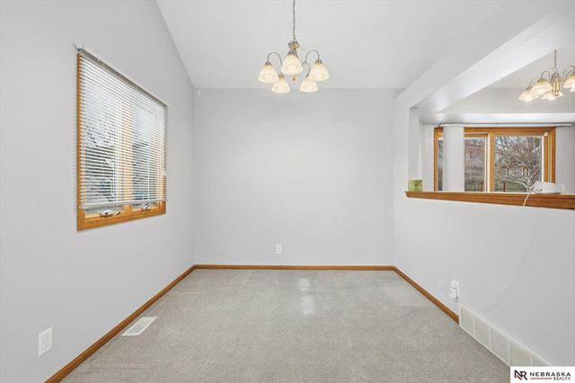 2918 N 153 Avenue, Omaha, NE 68116