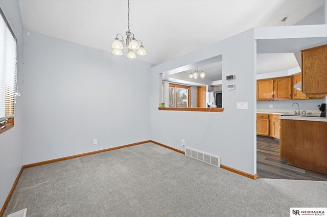 2918 N 153 Avenue, Omaha, NE 68116