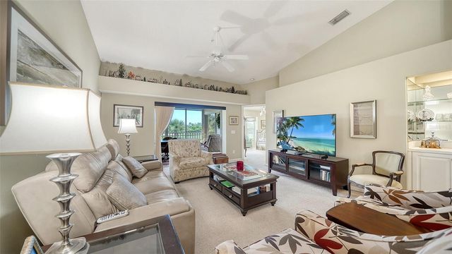 9641 CASTLE POINT DRIVE 1226, Sarasota, FL 34238