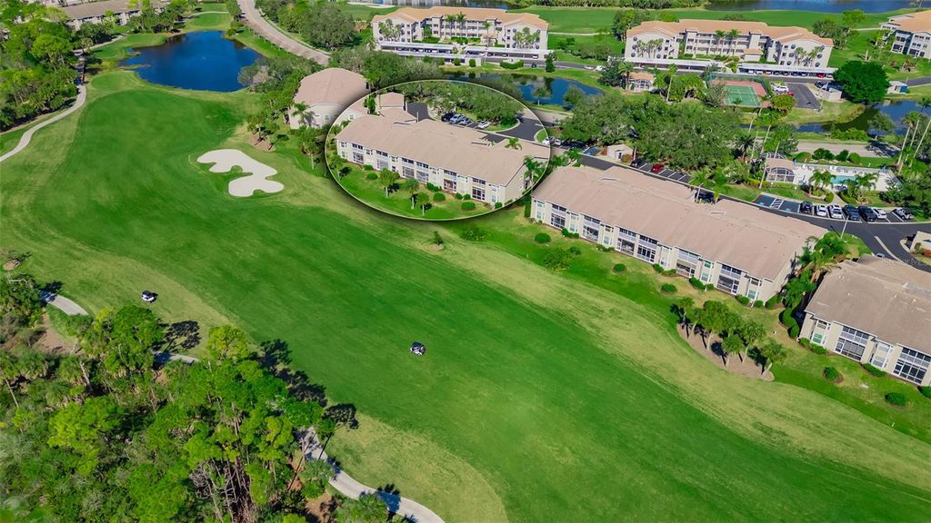 9641 CASTLE POINT DRIVE 1226, Sarasota, FL 34238