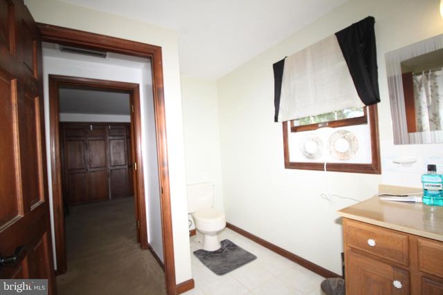 2034 SANDTOWN RD, Felton, DE 19943