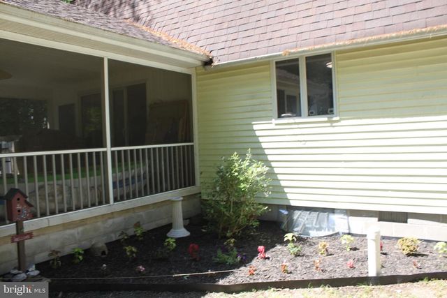 2034 SANDTOWN RD, Felton, DE 19943