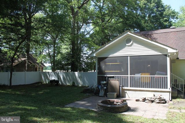 2034 SANDTOWN RD, Felton, DE 19943