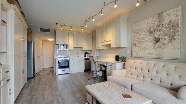 214 Miracle Strip Parkway B312, Fort Walton Beach, FL 32548