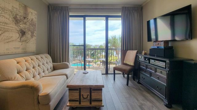 214 Miracle Strip Parkway B312, Fort Walton Beach, FL 32548