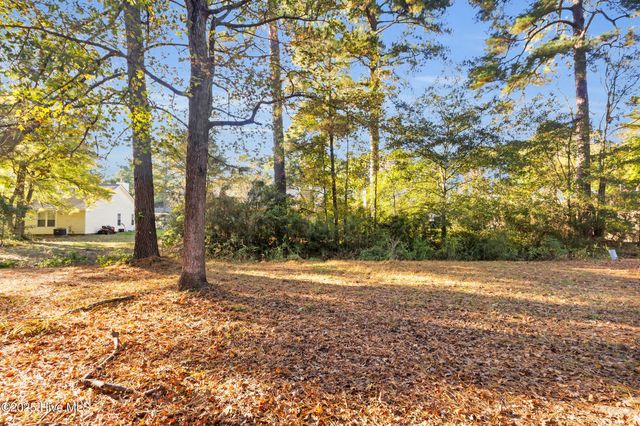 1611 Racetrack Road, New Bern, NC 28562