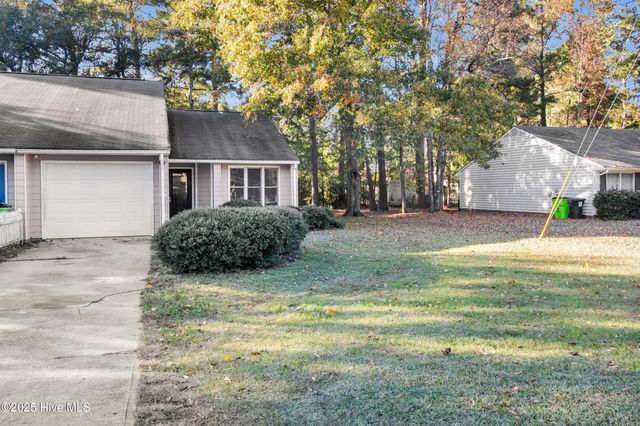 1611 Racetrack Road, New Bern, NC 28562