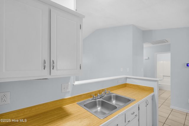 1611 Racetrack Road, New Bern, NC 28562