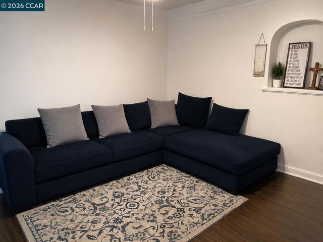 251 E 17th Street, Pittsburg, CA 94565