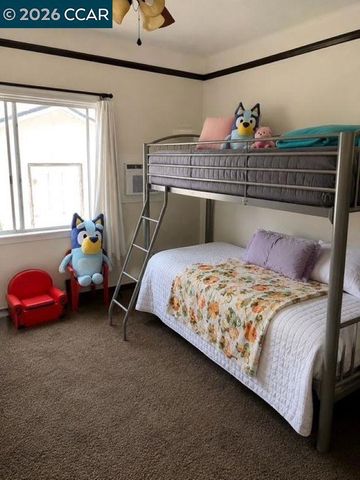 251 E 17th Street, Pittsburg, CA 94565