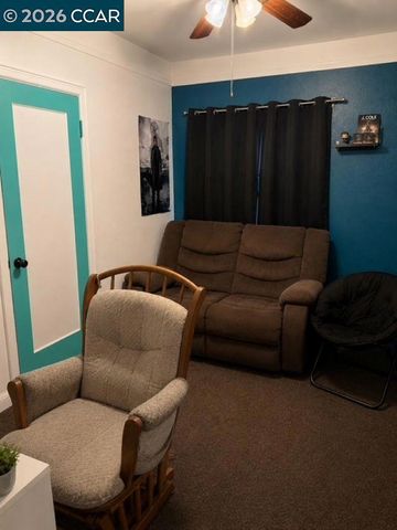 251 E 17th Street, Pittsburg, CA 94565