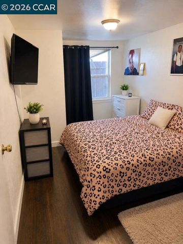 251 E 17th Street, Pittsburg, CA 94565